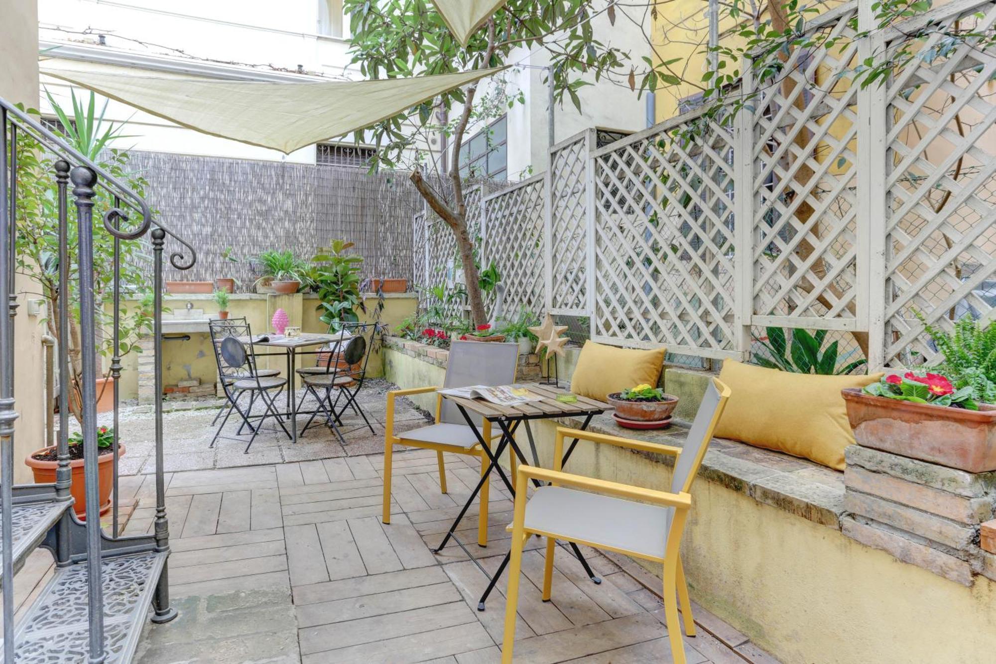 Colosseo Secret Garden - Home And More Рим Экстерьер фото